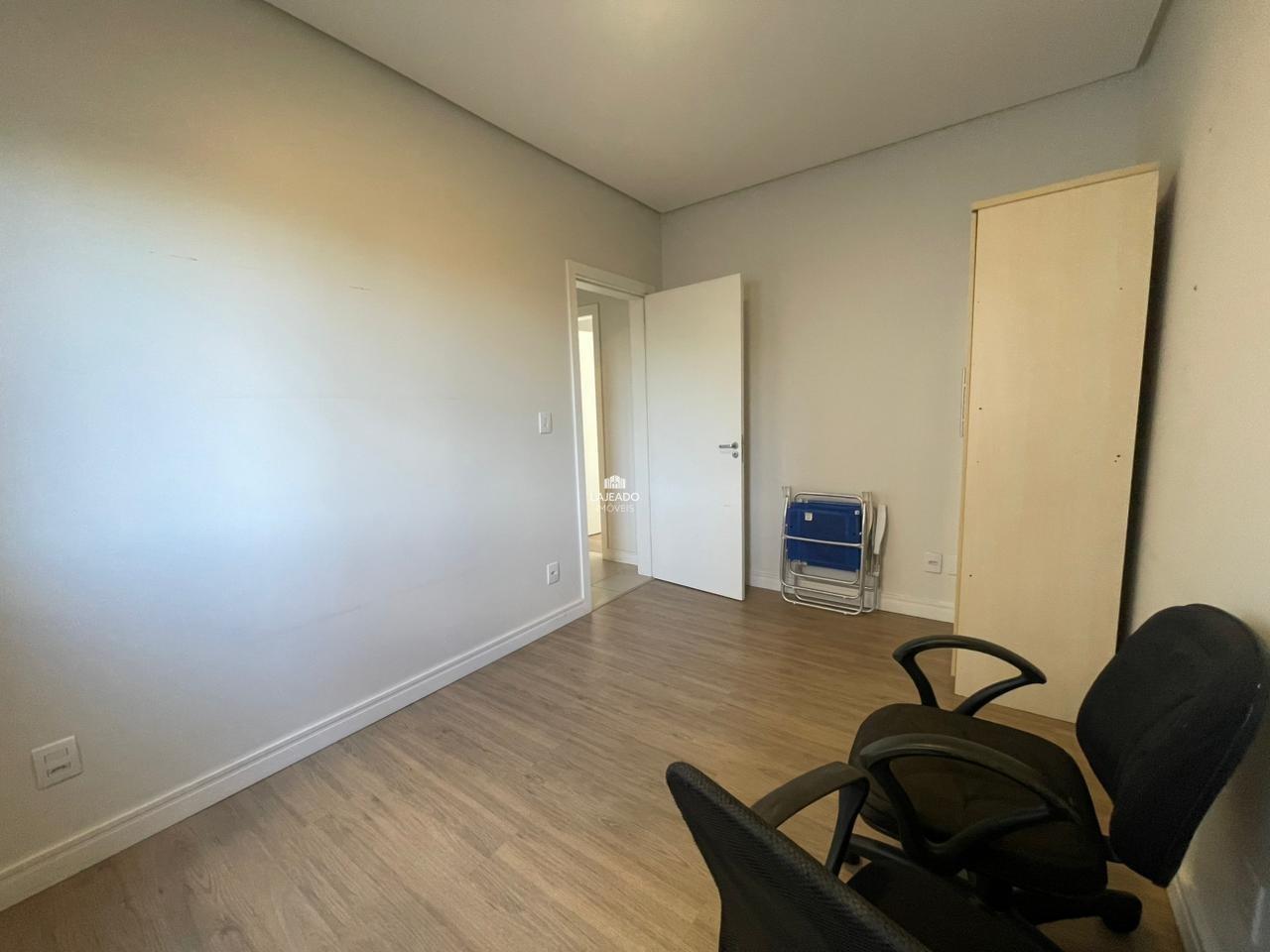 Apartamento para aluguel no São Cristóvão: 