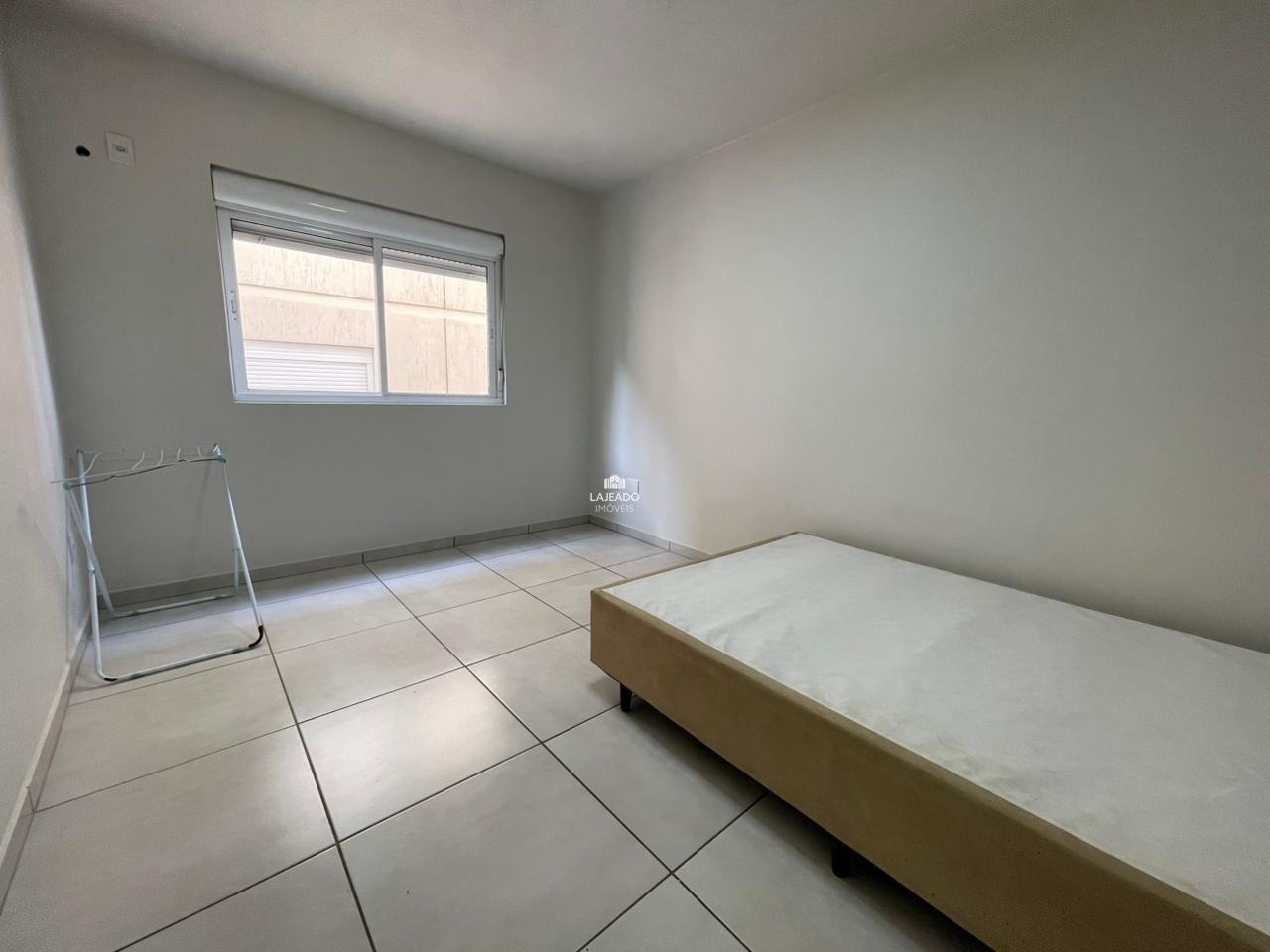 Apartamento para aluguel no Olarias: 