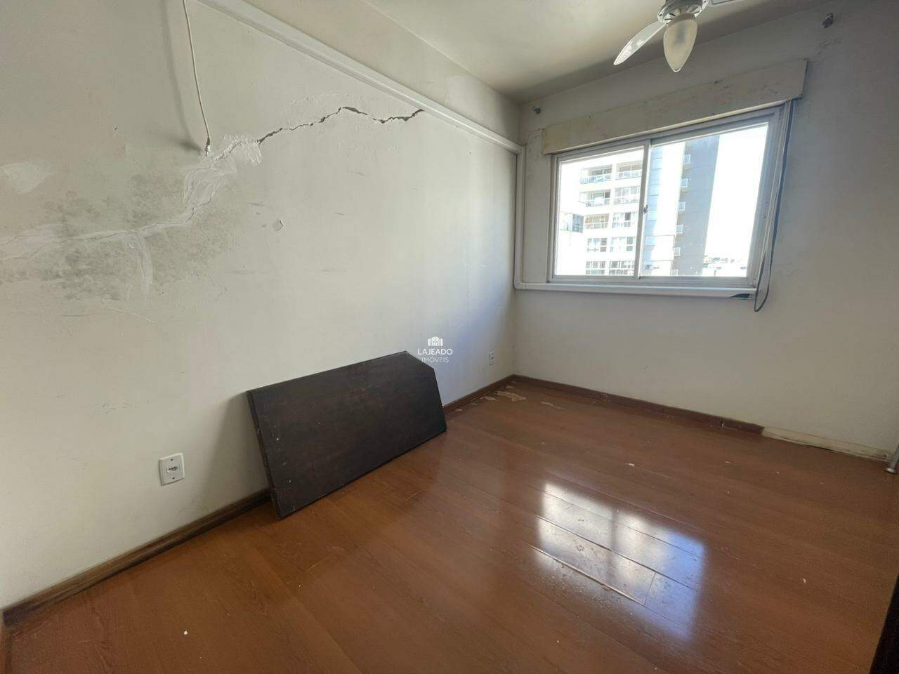 Kitnet para aluguel no Centro: 