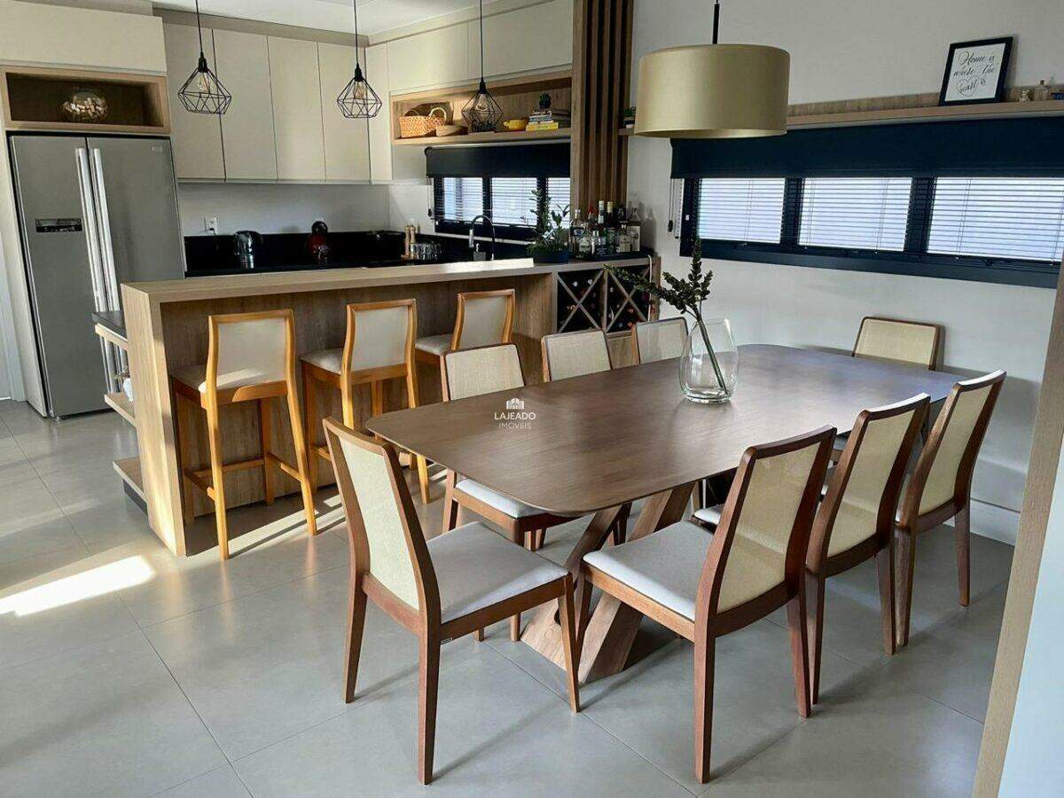 Casa à venda no Cristo Rei: 