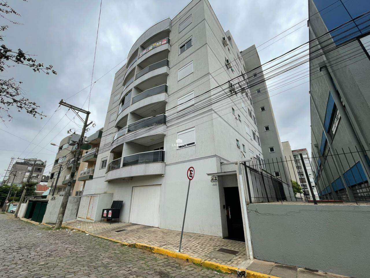 Apartamento para aluguel no Americano: 