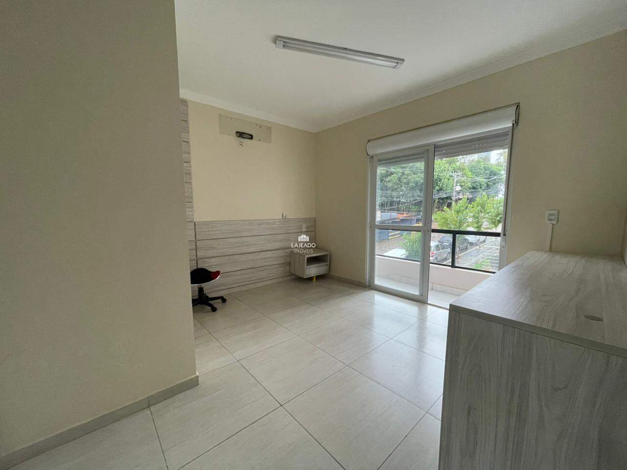 Apartamento para aluguel no Universitário: 
