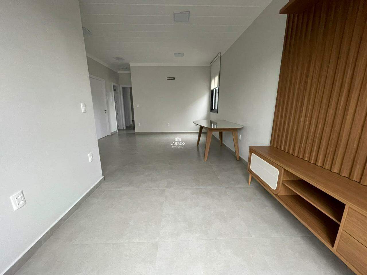 Apartamento para aluguel no Universitário: 