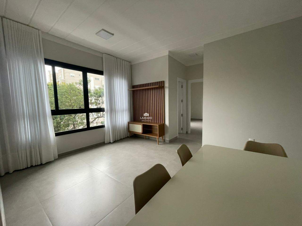 Apartamento para aluguel no Universitário: 