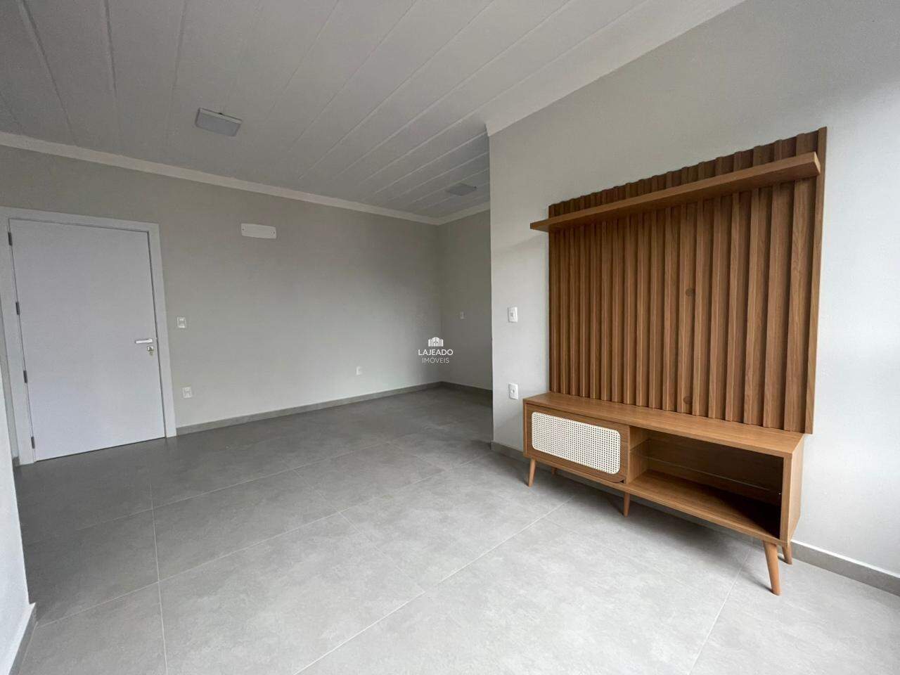 Apartamento para aluguel no Universitário: 