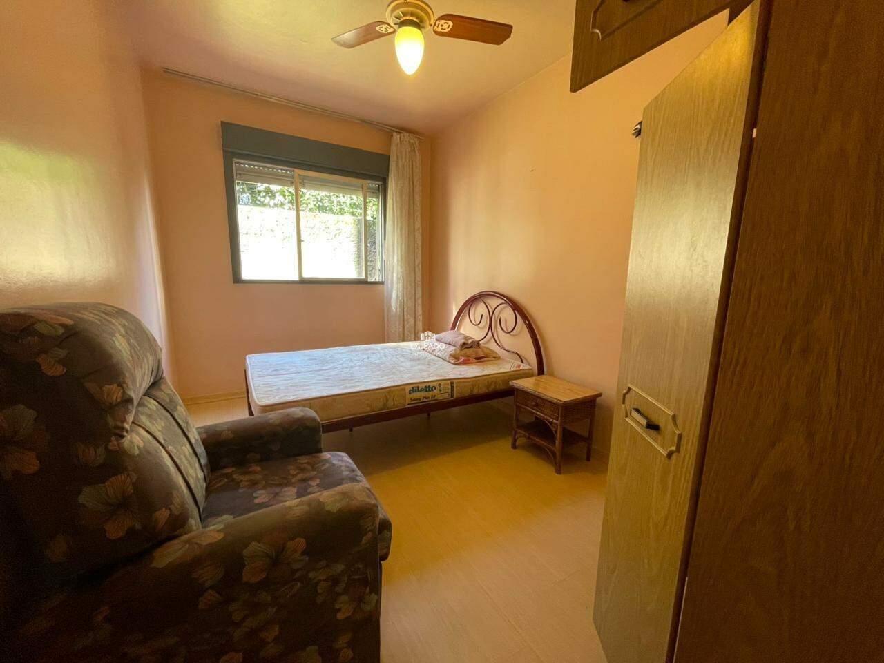 Apartamento para aluguel no Florestal: 