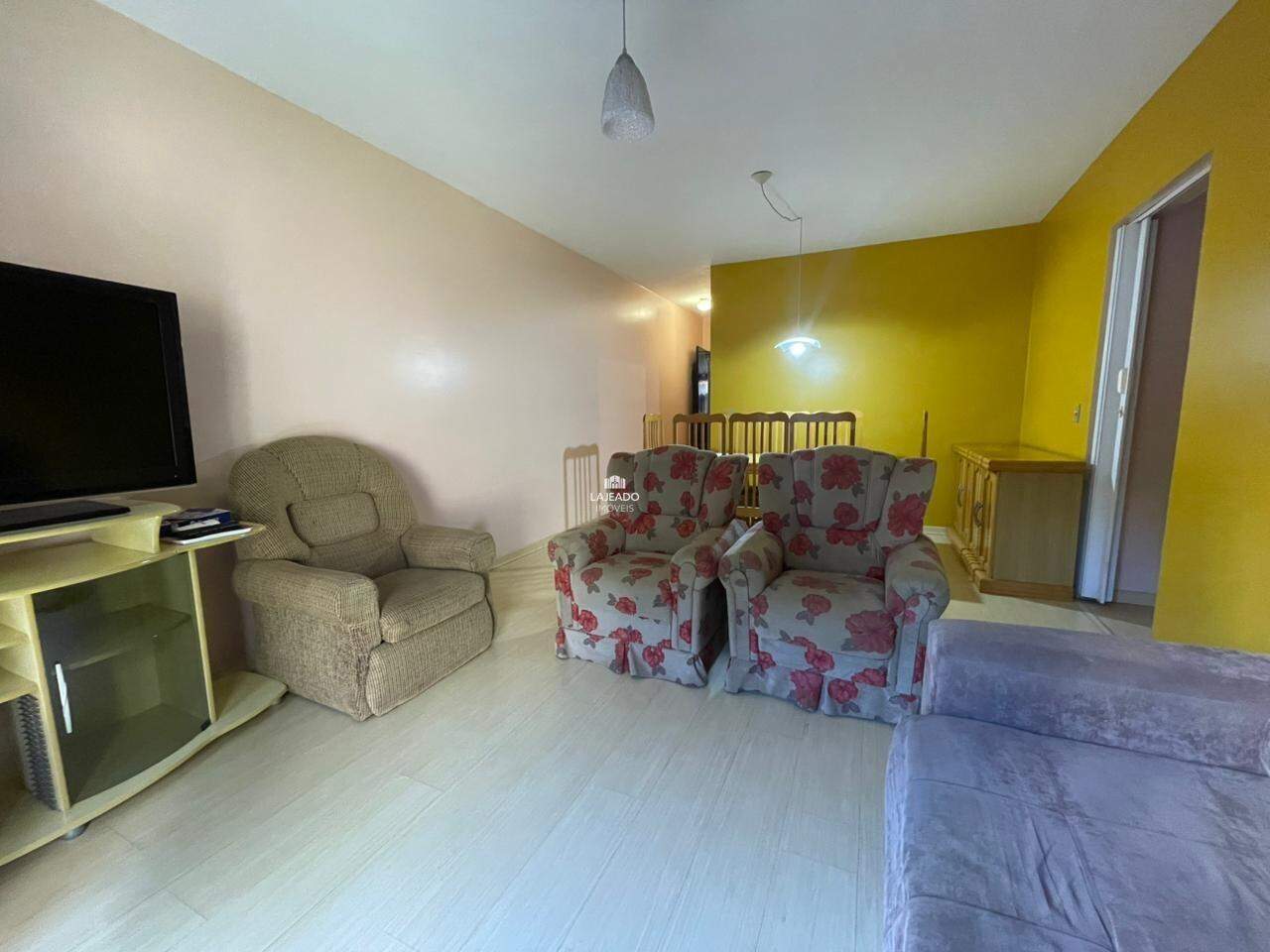 Apartamento para aluguel no Florestal: 