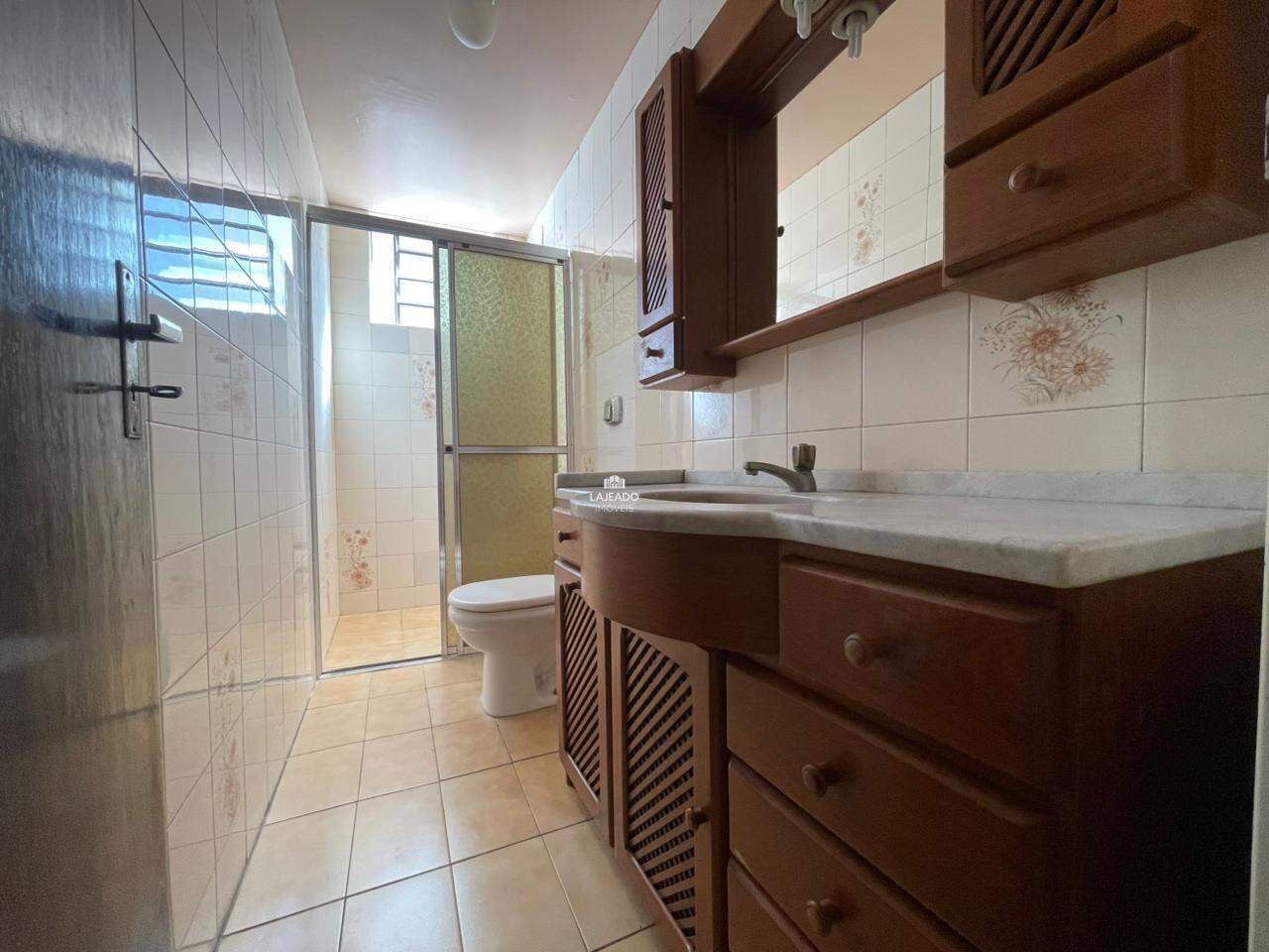 Apartamento para aluguel no Florestal: 