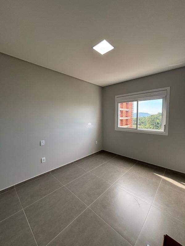 Apartamento para aluguel no Universitário: 