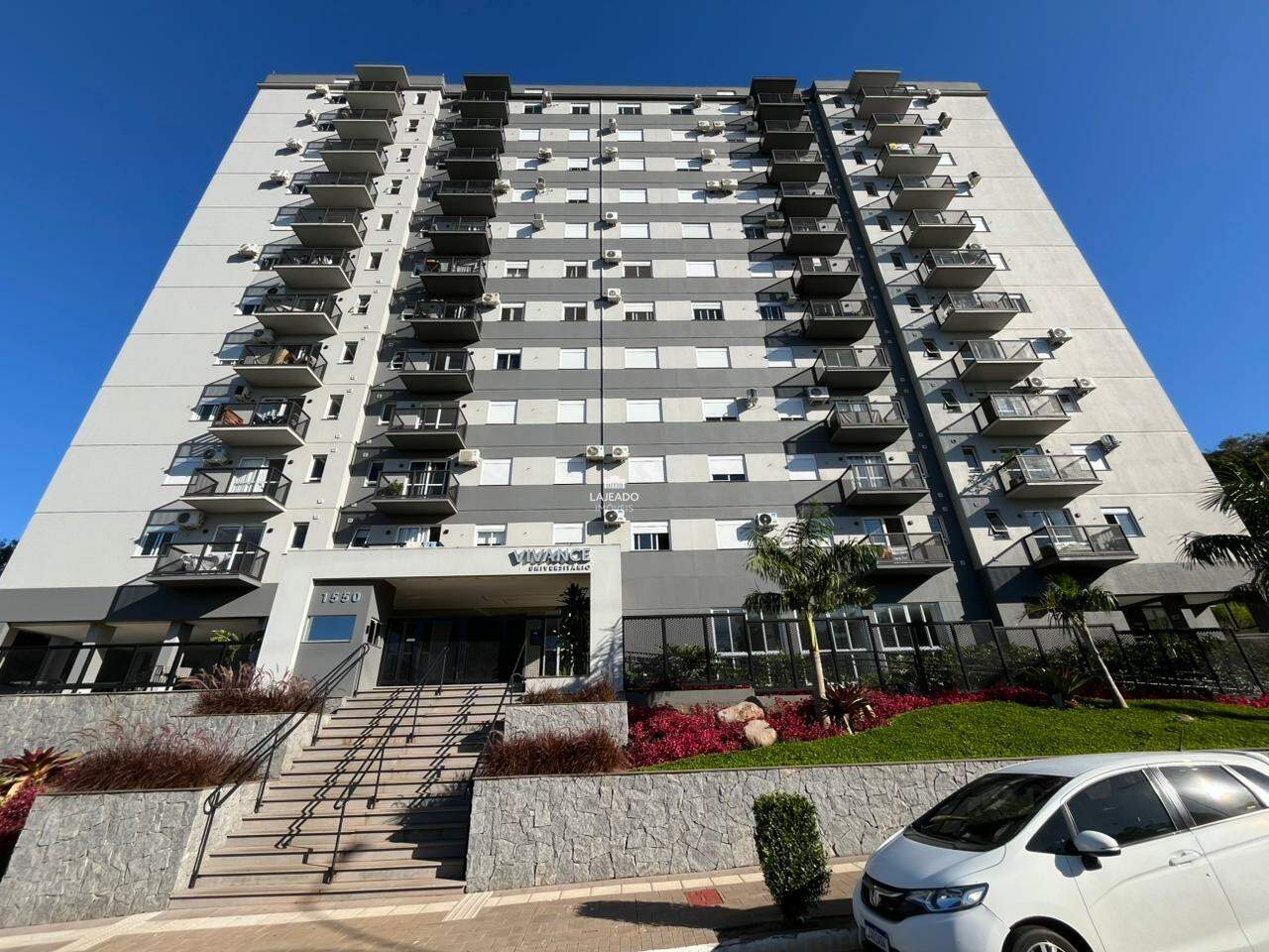 Apartamento para aluguel no Universitário: 