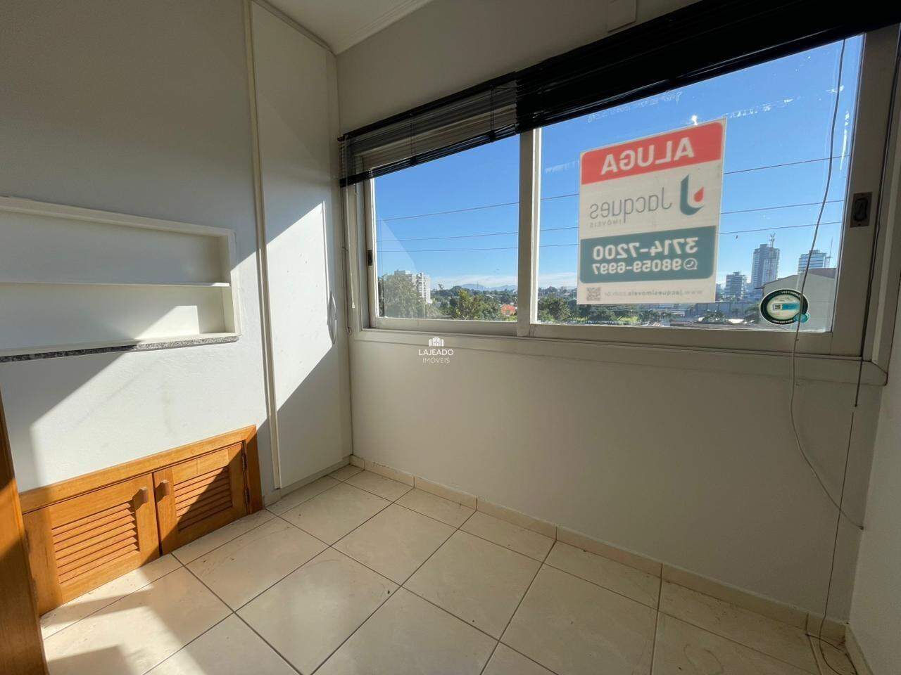 Apartamento para aluguel no Florestal: 