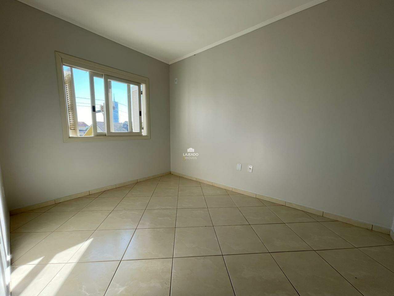 Apartamento para aluguel no Florestal: 