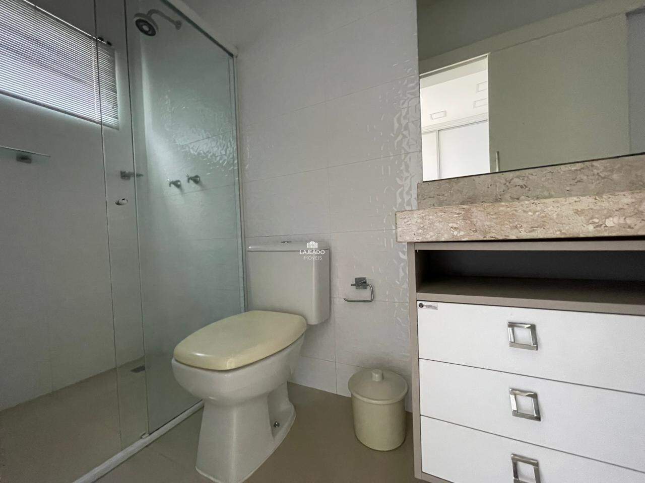 Apartamento para aluguel no Centro: 