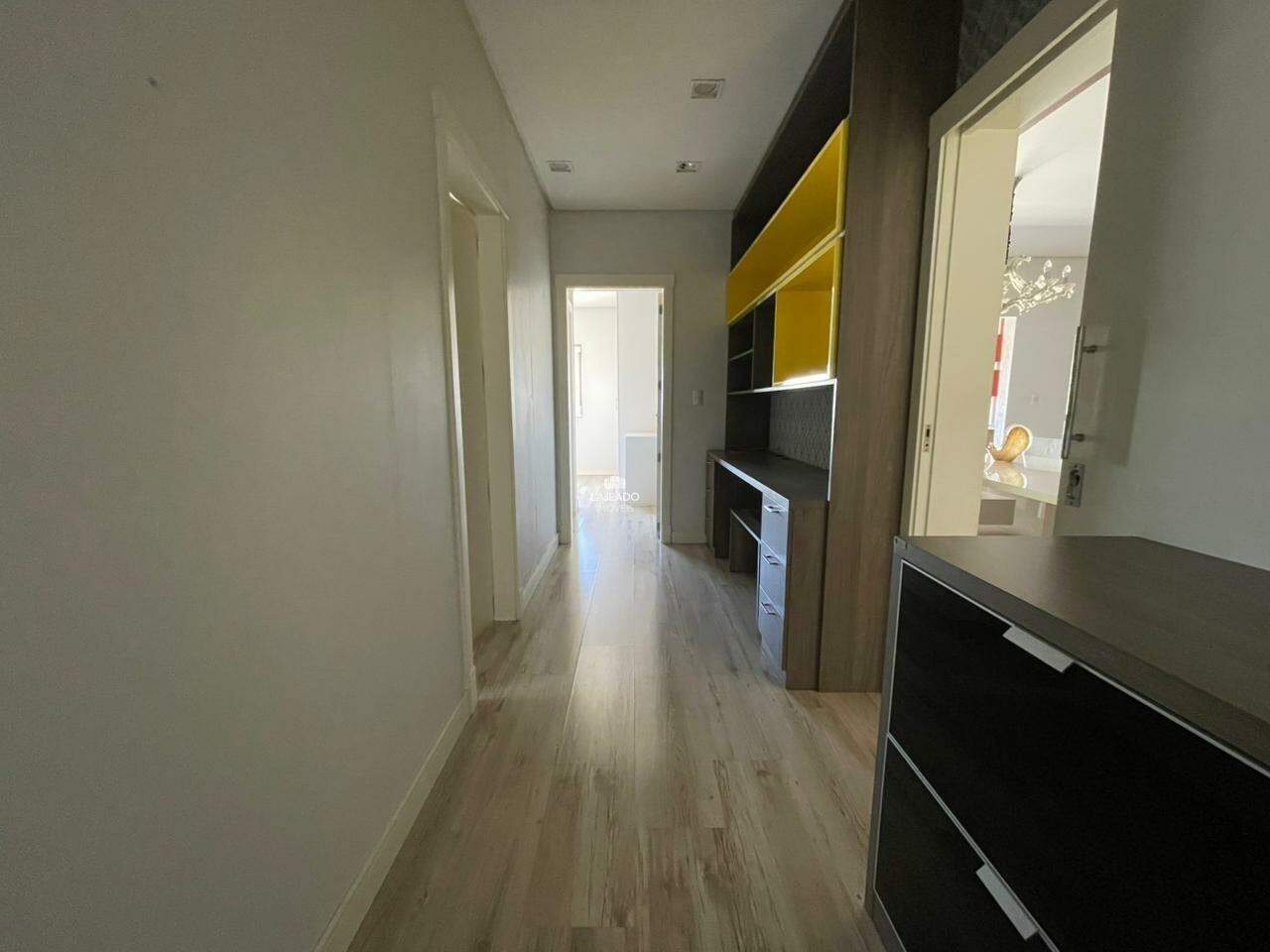 Apartamento para aluguel no Centro: 