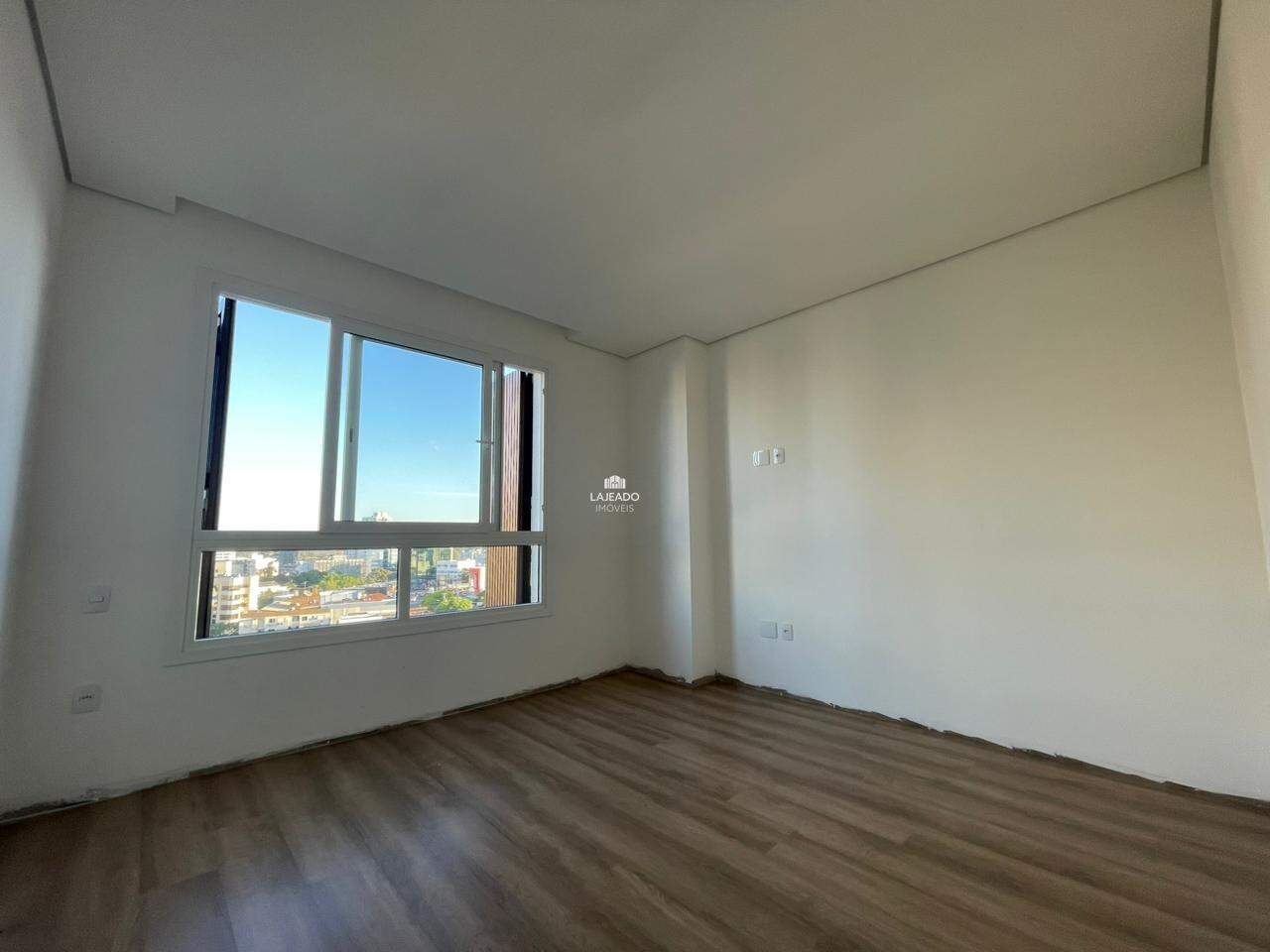 Apartamento para aluguel no Florestal: 