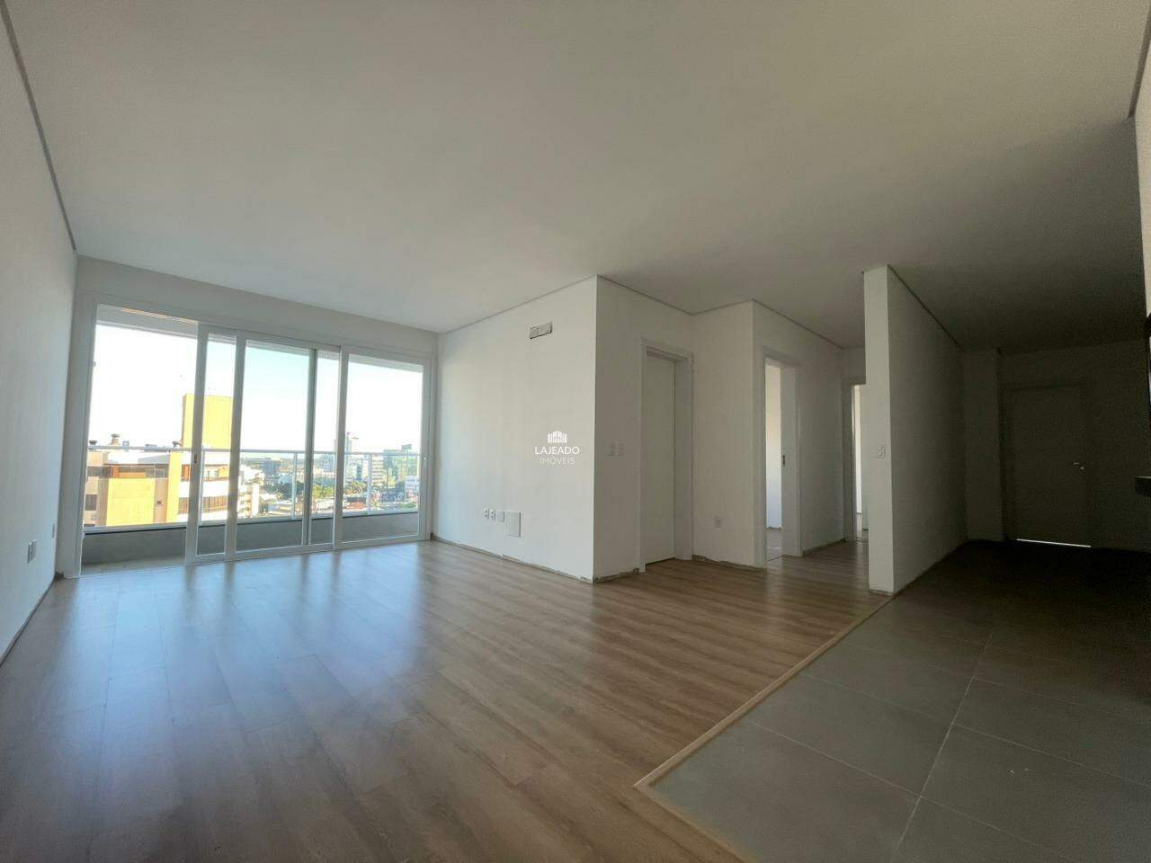 Apartamento para aluguel no Florestal: 