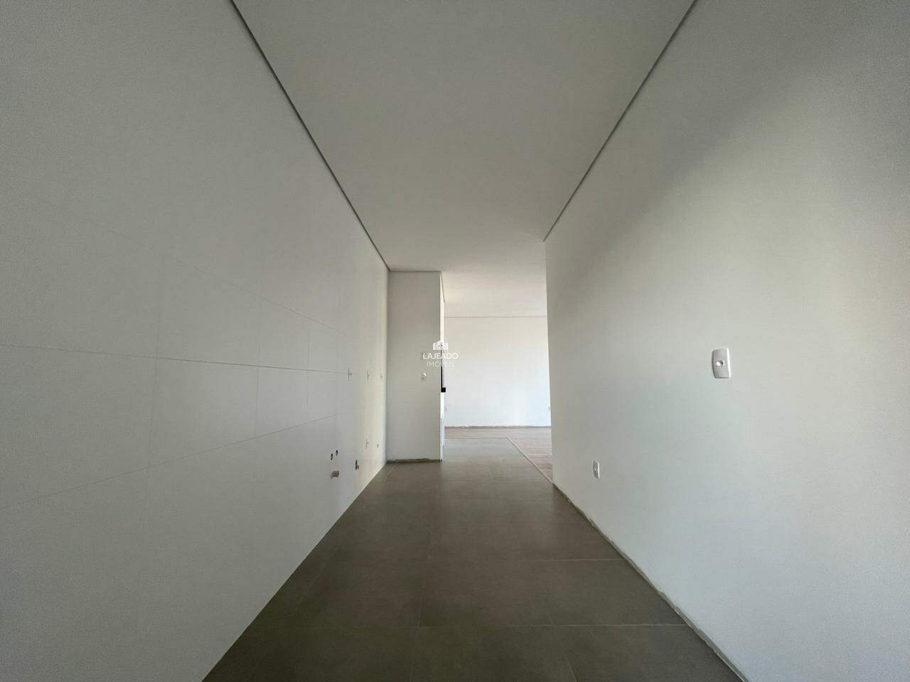 Apartamento para aluguel no Florestal: 