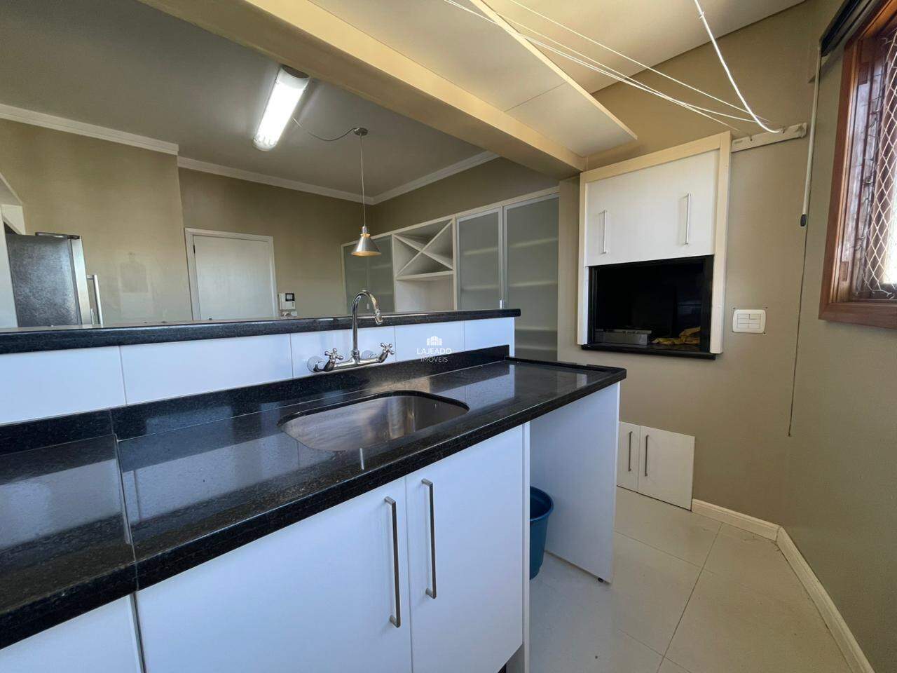 Apartamento para aluguel no Centro: 