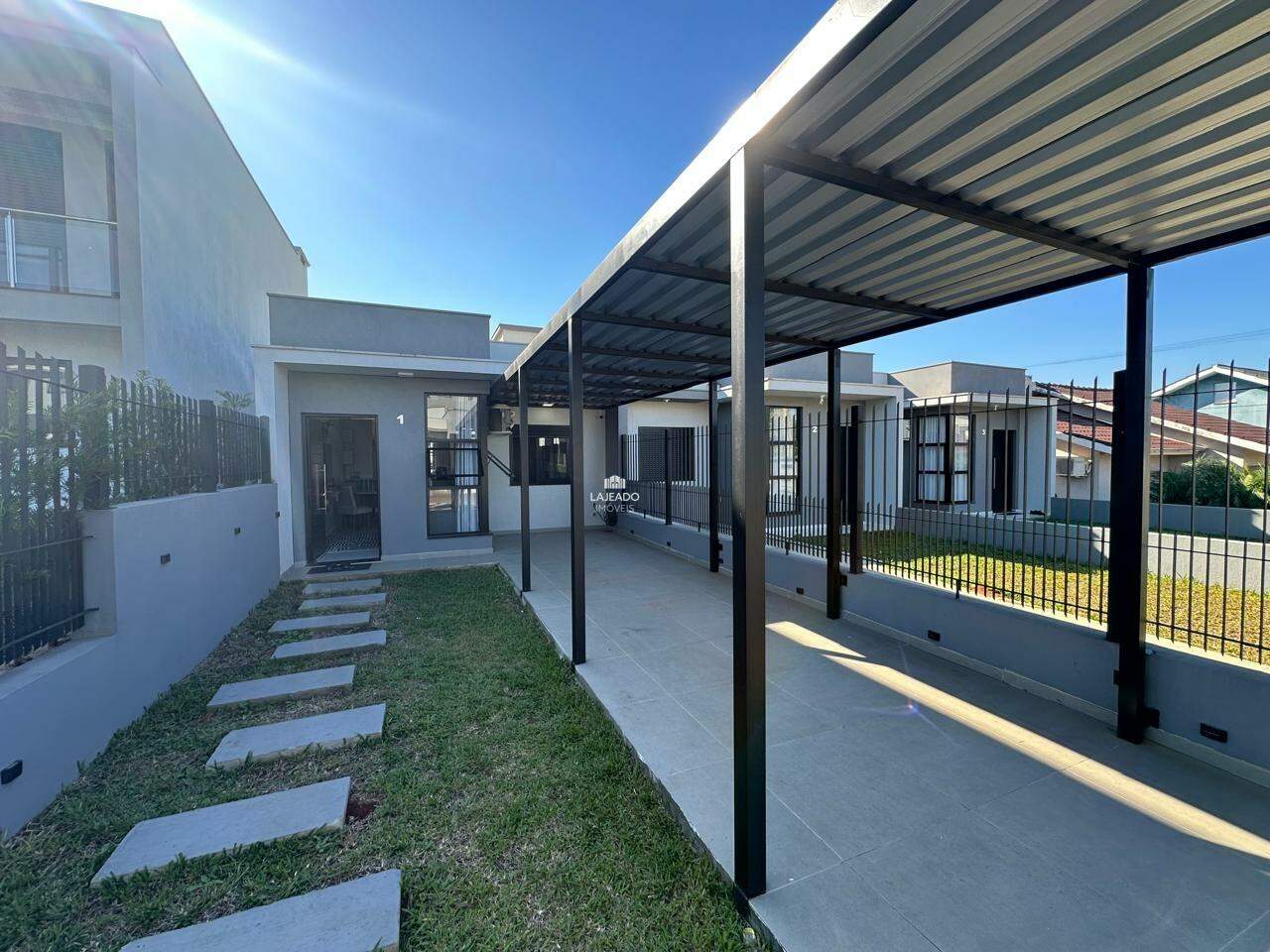 Casa, 2 quartos, 65 m² - Foto 1