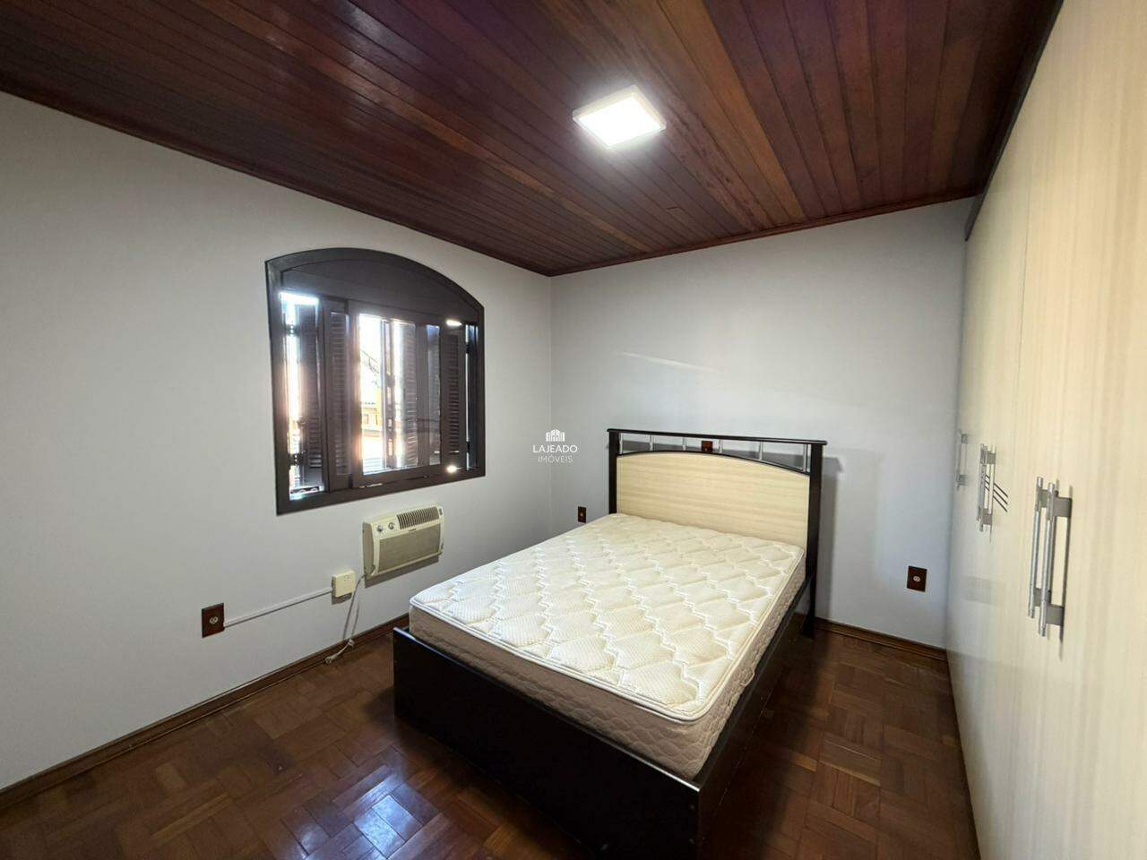Casa à venda no Florestal: 