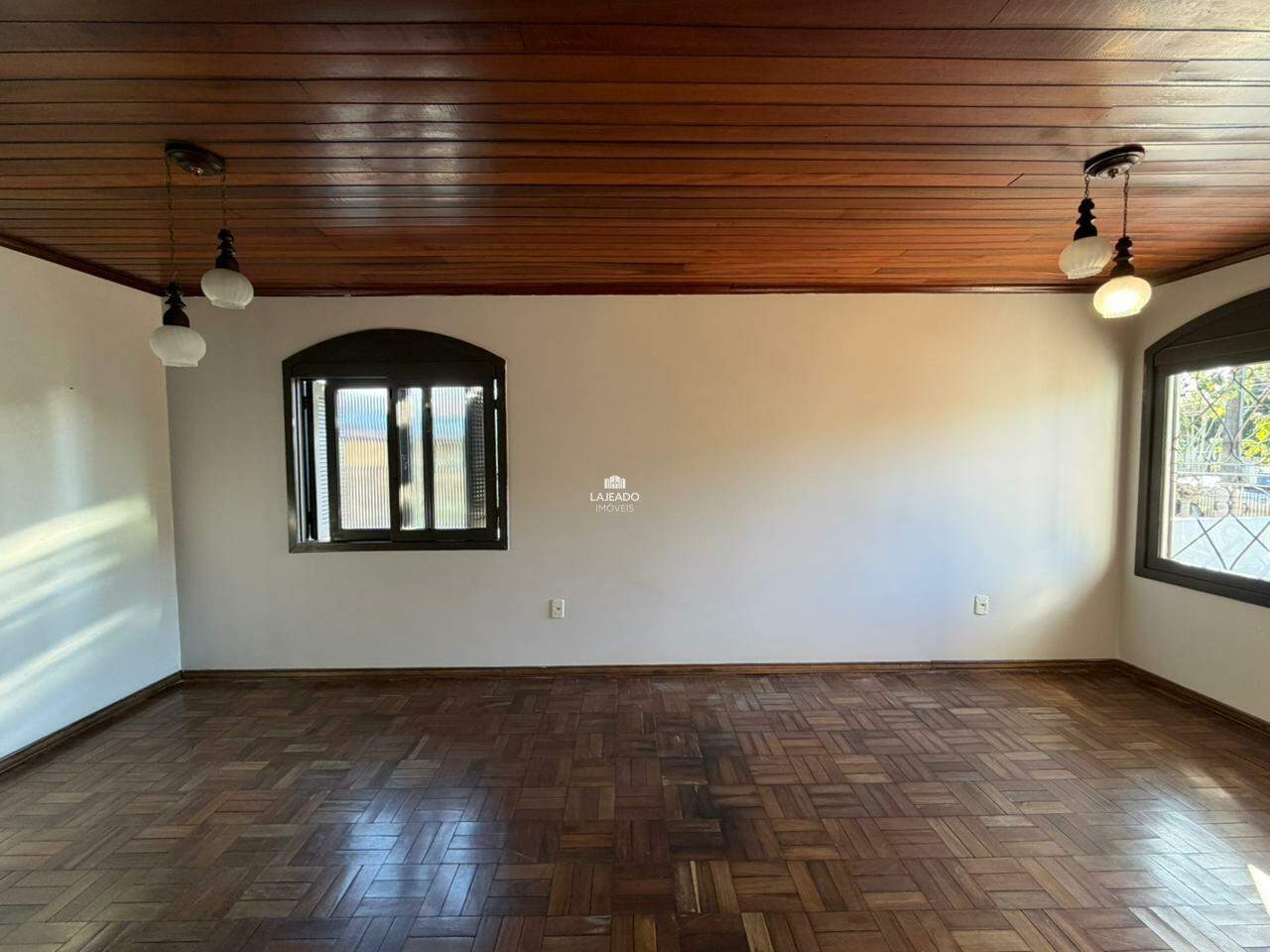 Casa à venda no Florestal: 
