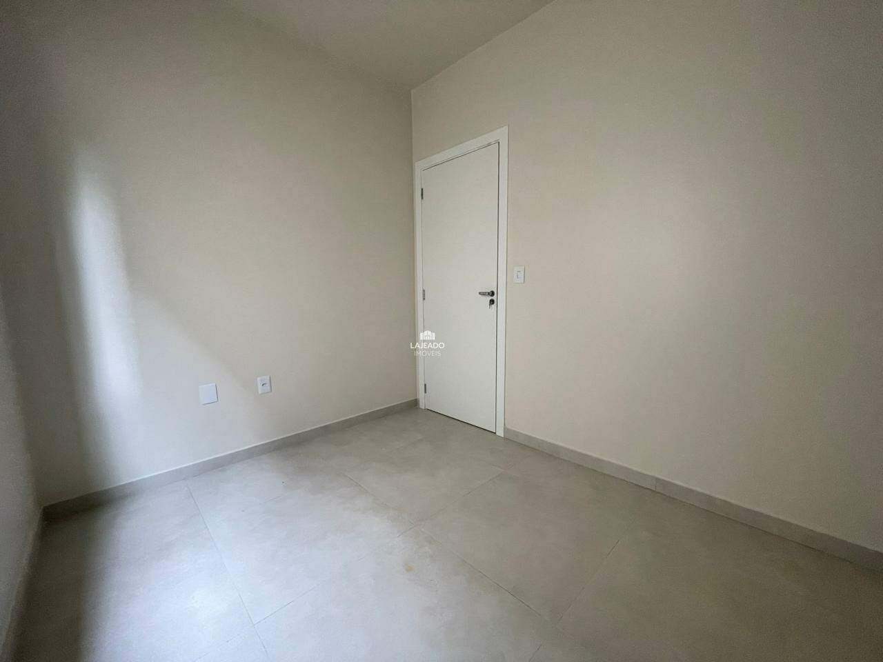 Casa para aluguel no Floresta: 
