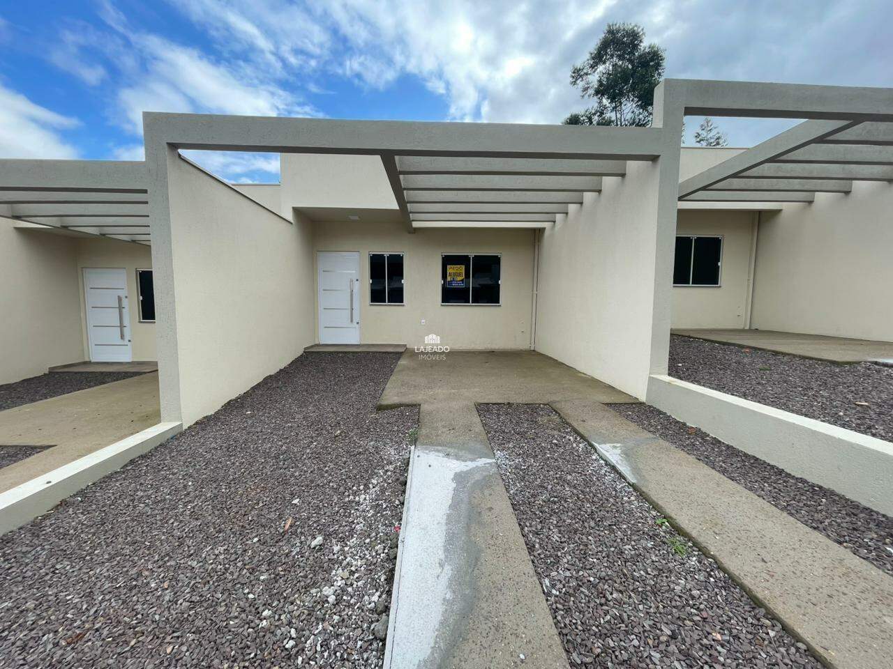 Casa para aluguel no Floresta: 