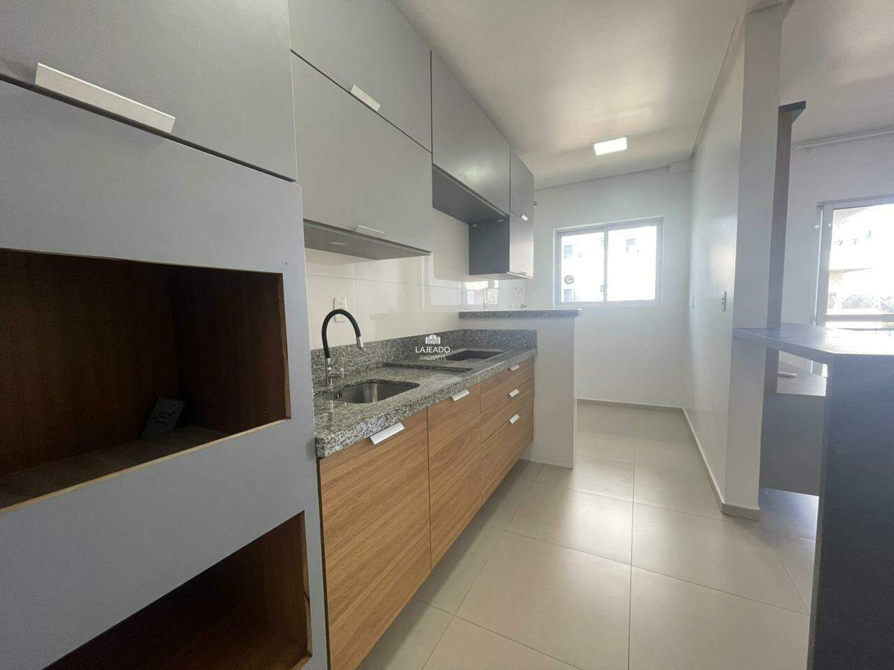 Apartamento para aluguel no Centro: 