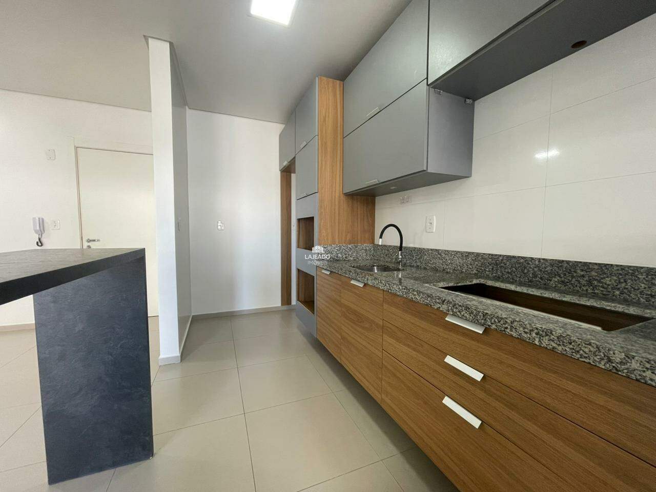 Apartamento para aluguel no Centro: 