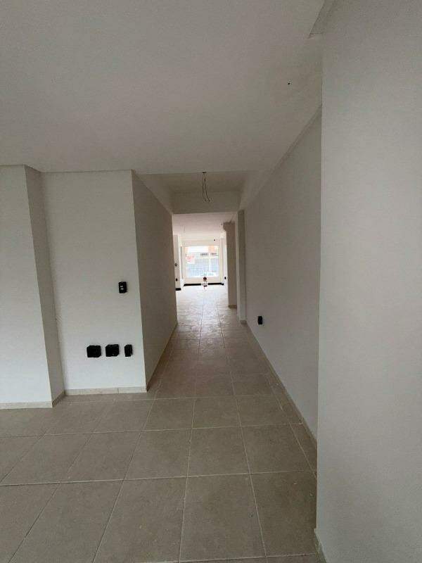 Sala comercial à venda no Centro: 