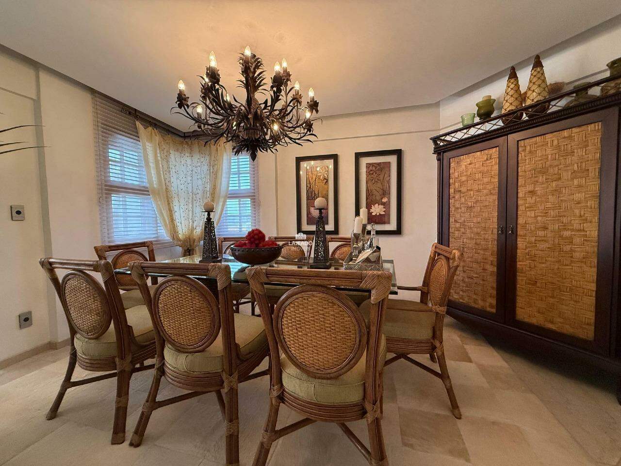 Cobertura à venda no Centro: 