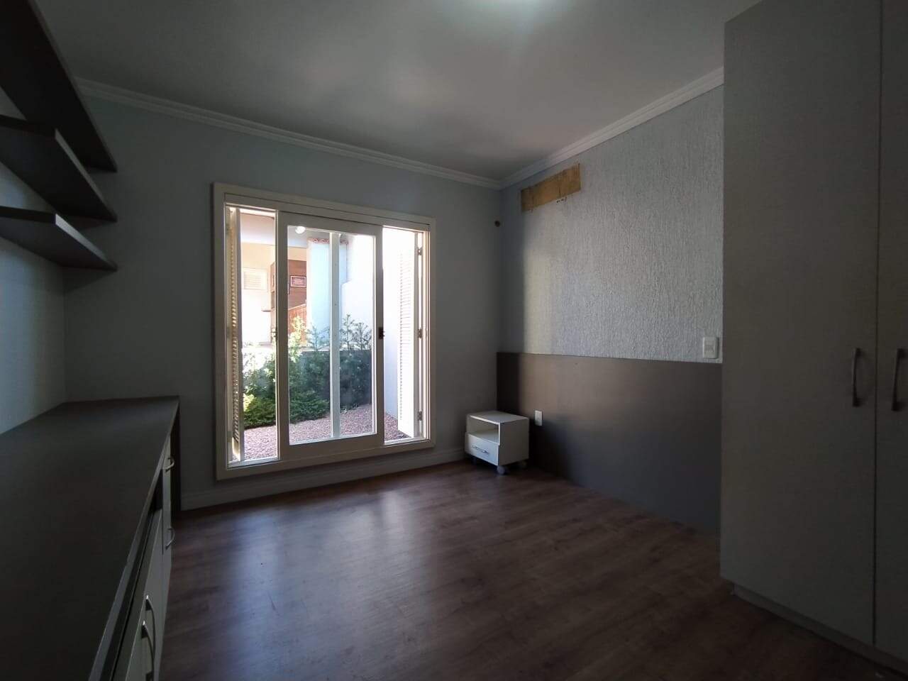 Casa à venda com 3 quartos, 184m² - Foto 11