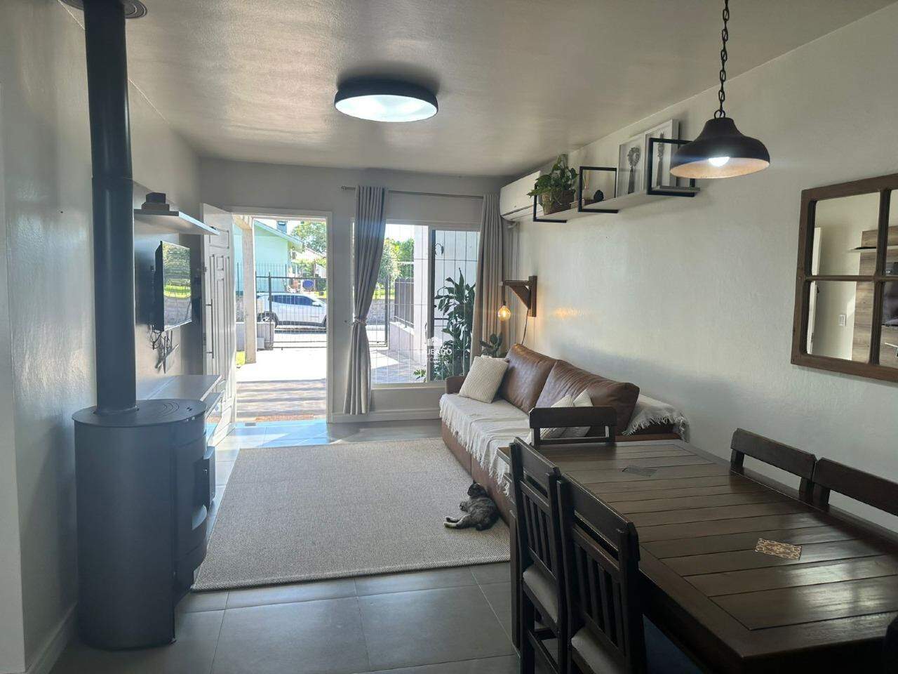 Casa à venda no Centenário: 