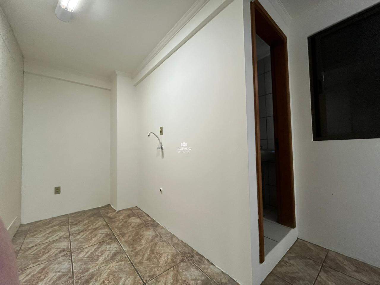 Sala para aluguel no Americano: 
