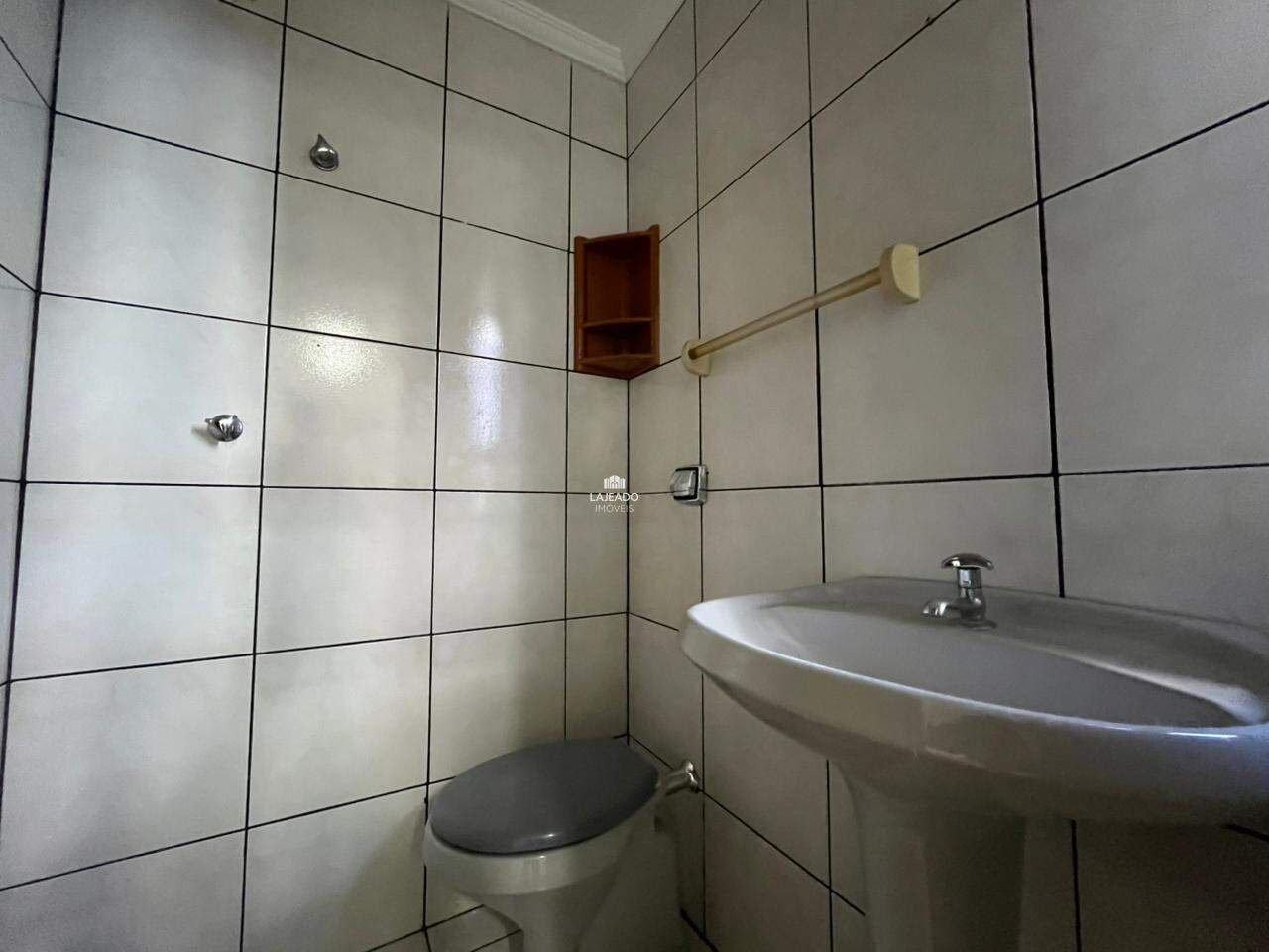 Sala para aluguel no Americano: 