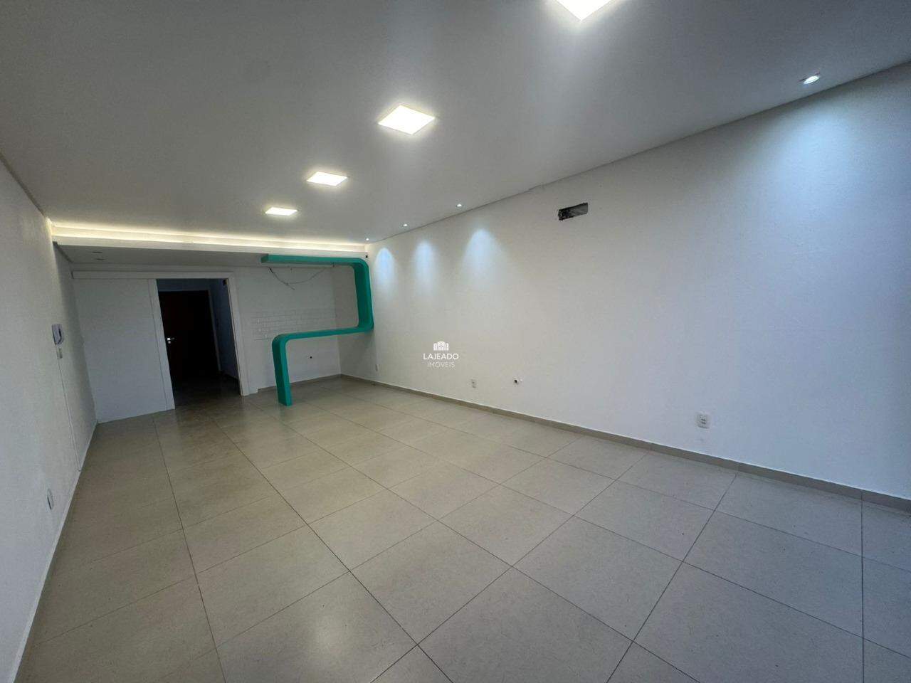 Sala comercial à venda no Centro: 