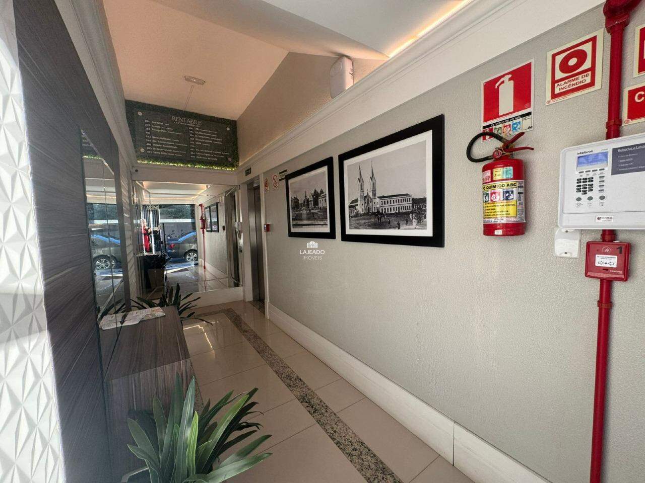 Sala comercial à venda no Centro: 