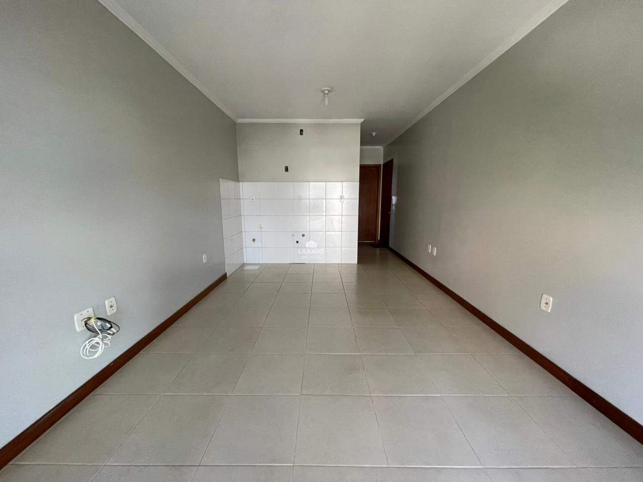 Apartamento para aluguel no Florestal: 