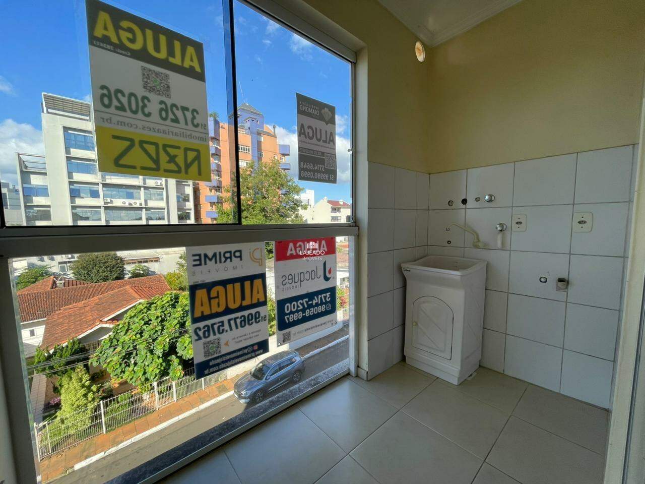 Apartamento para aluguel no Florestal: 