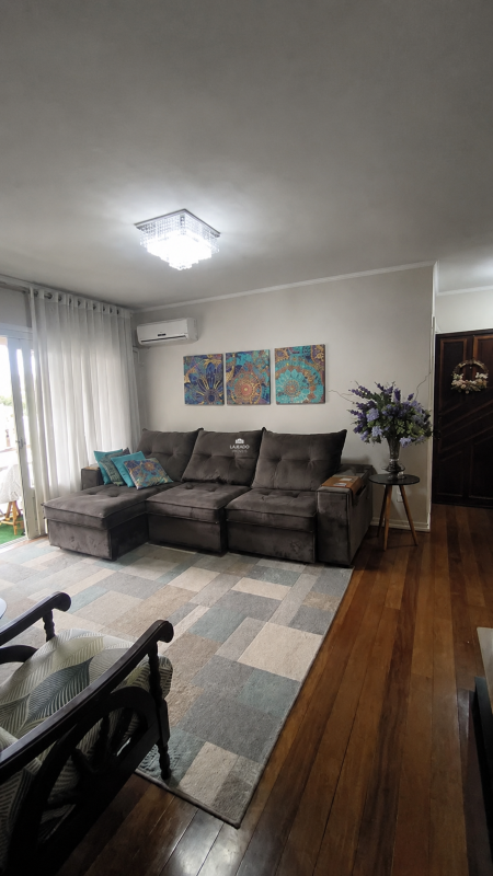 Apartamento à venda no Moinhos: 