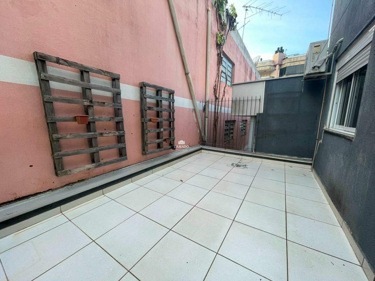 Apartamento para aluguel no São Cristóvão: 
