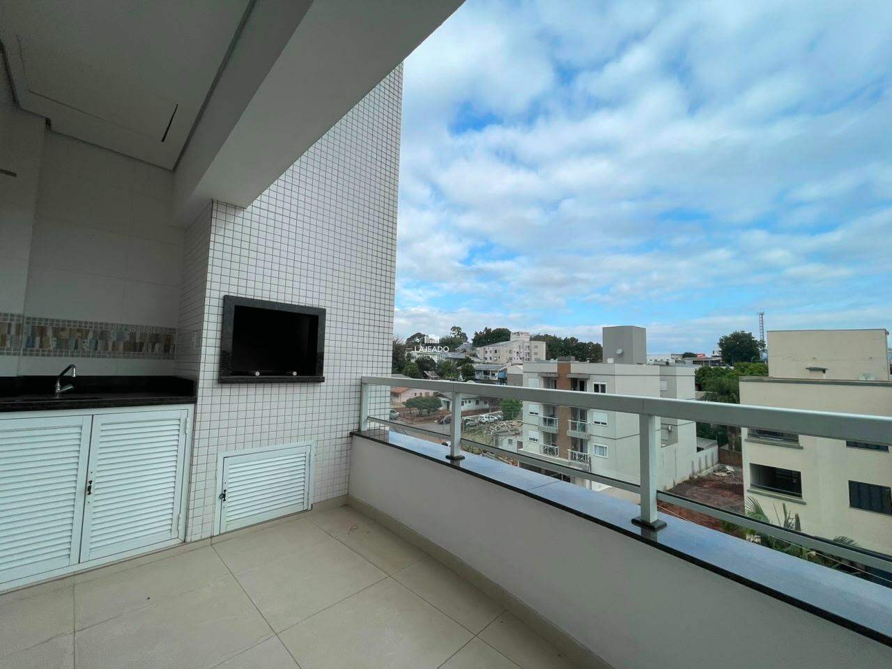 Apartamento para aluguel no São Cristóvão: 