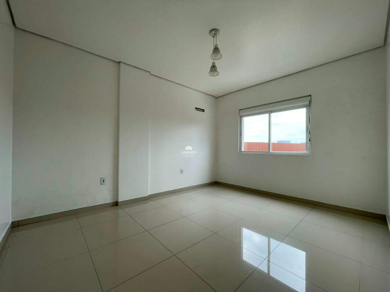 Apartamento para aluguel no São Cristóvão: 