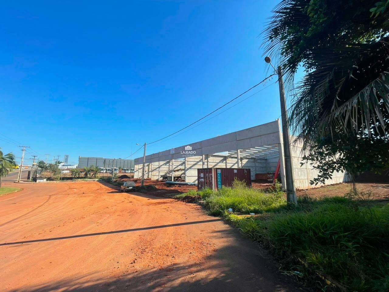 Loja-Salão, 630 m² - Foto 1