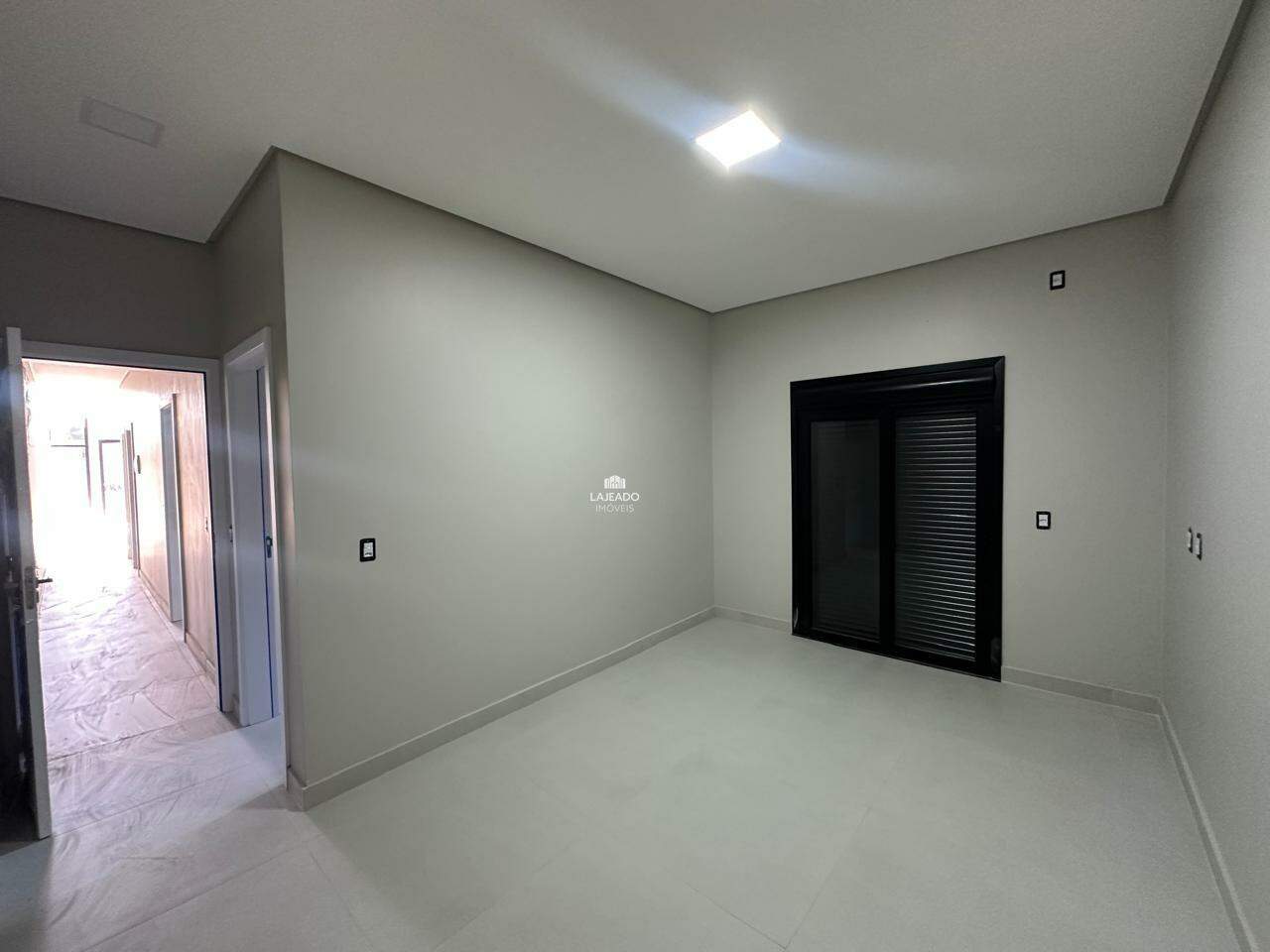 Casa à venda no Conventos: 