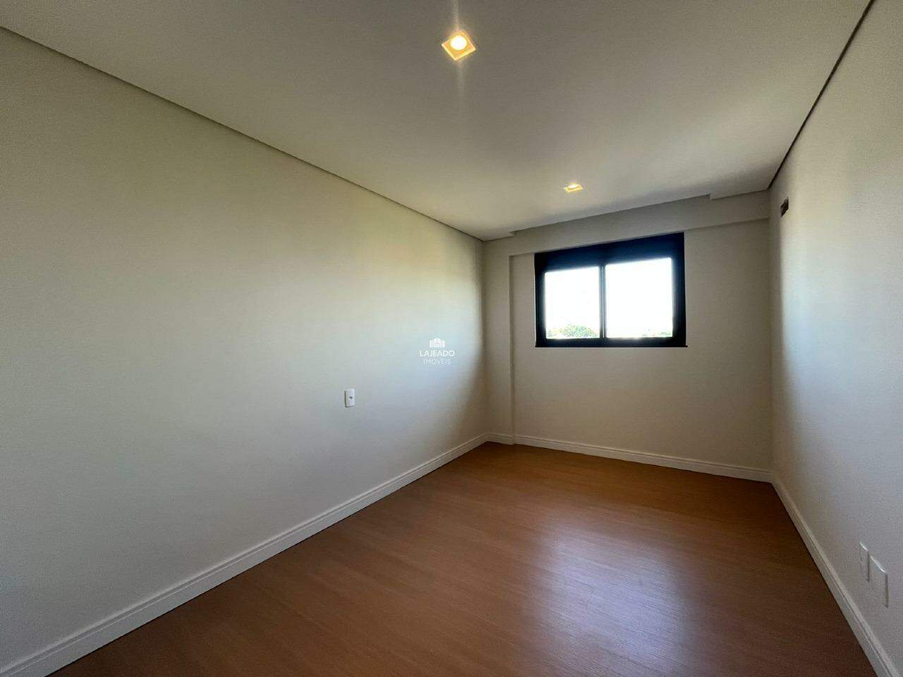 Apartamento, 3 quartos, 100 m² - Foto 12