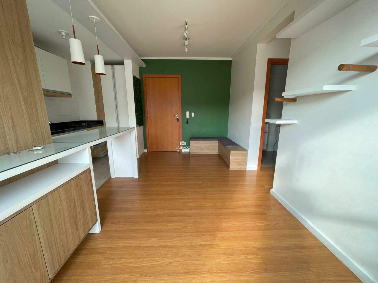 Apartamento para aluguel no Universitário: 