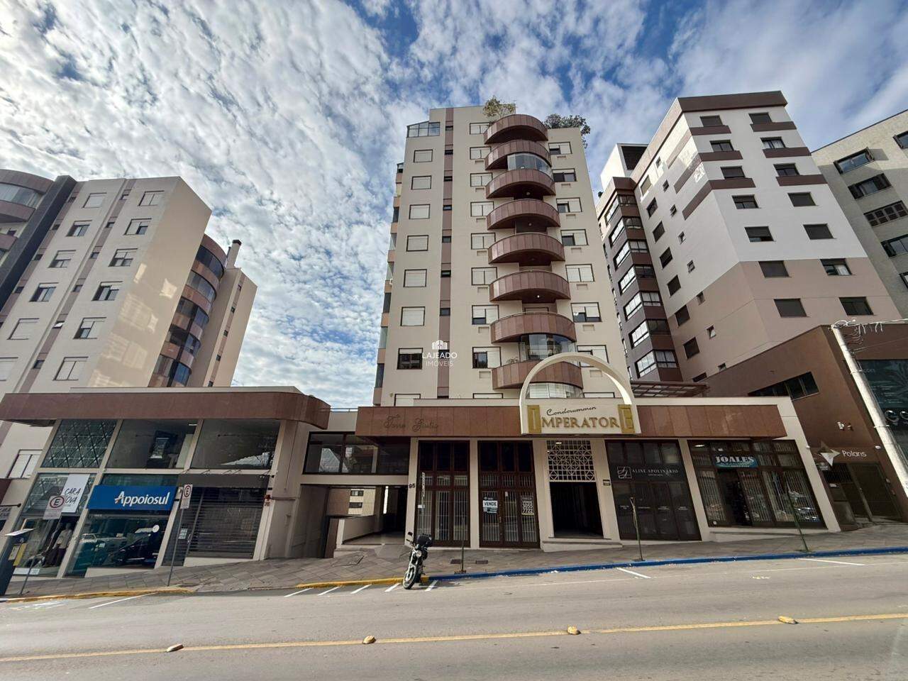 Loja-Salão, 90 m² - Foto 1