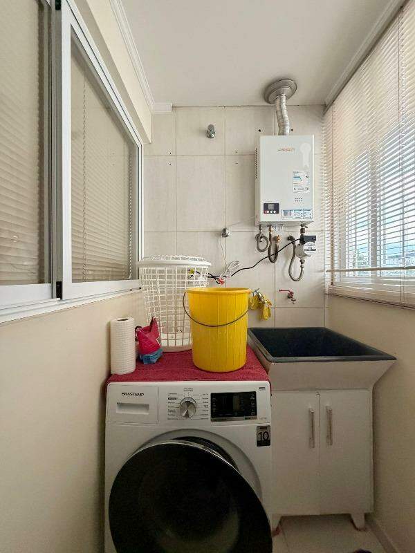 Apartamento à venda no Moinhos: 