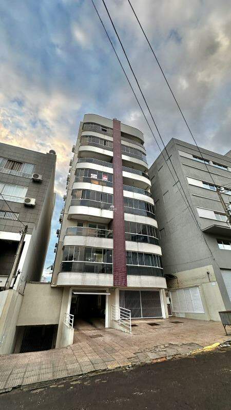 Apartamento, 2 quartos, 74 m² - Foto 1